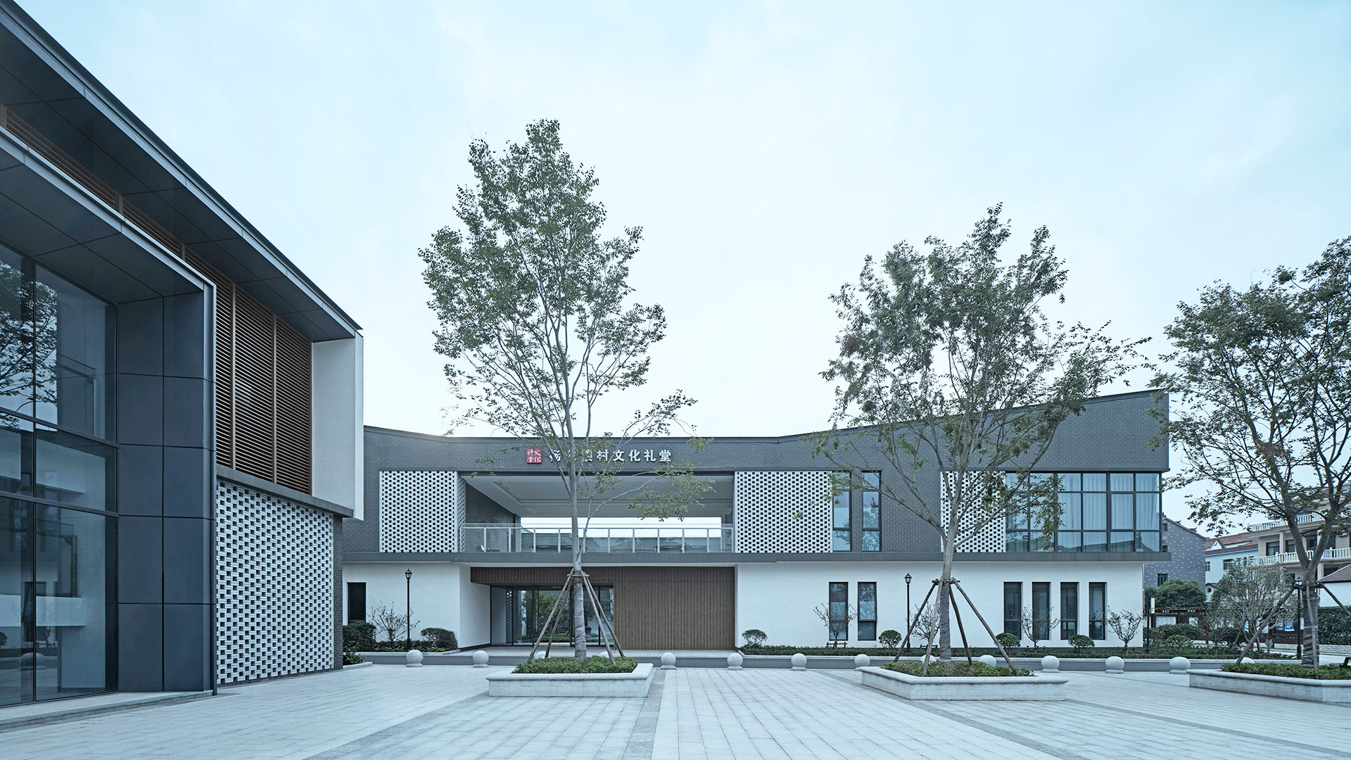 草塔鎮(zhèn)楊家樓村文體活動中心